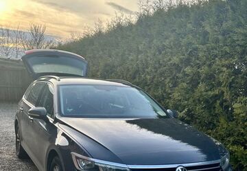 VW Passat Variant 276.000 km 9.999 &euro; Gammellund 24855