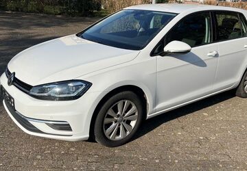 VW Golf 141.500 km 9.990 &euro; Bredstedt 25821