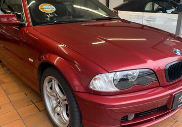 BMW 323 211.095 km 8.990 &euro; Eggebek 24852