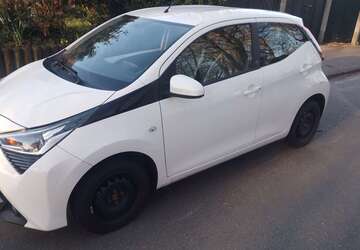 Toyota Aygo 128.000 km 7.000 &euro; Husum, Stadt 25813