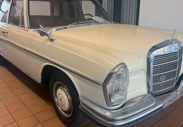 Mercedes-Benz 280 153.000 km 17.990 &euro; Eggebek 24852