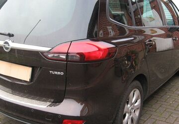 Opel Zafira Tourer 87.450 km 7.600 &euro; Husum 25813