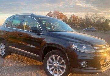 VW Tiguan 165.000 km 8.000 &euro; Eggebek 24852