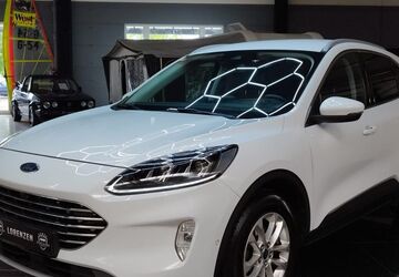 Ford Kuga 87.385 km 17.995 &euro; Husum 25813