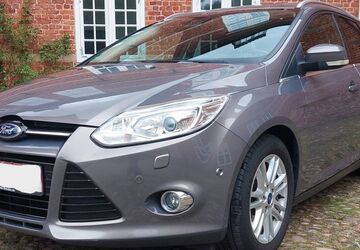 Ford Focus 121.500 km 7.700 &euro; Husum 25813