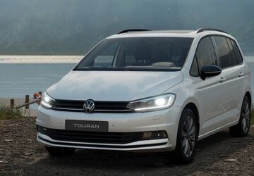 VW Touran 12.610 km 42.990 &euro; Husum 25813