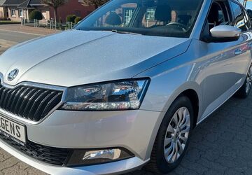 Skoda Fabia 67.778 km 13.990 &euro; Tielen 24803