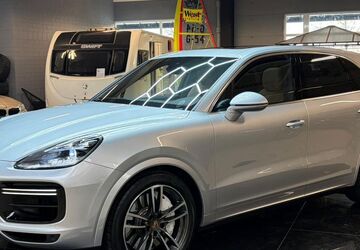 Porsche Cayenne 19.465 km 77.995 &euro; Husum 25813