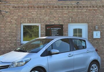 Toyota Yaris 179.000 km 5.990 &euro; Wanderup 24997