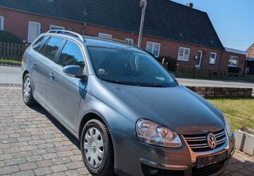 VW Golf 269.295 km 2.400 &euro; Husum 25813