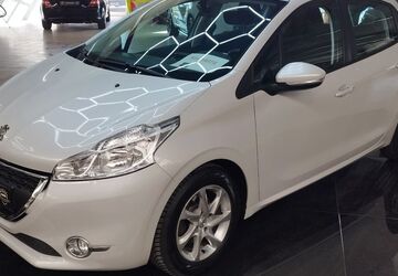 Peugeot 208 43.495 km 7.495 &euro; Husum 25813