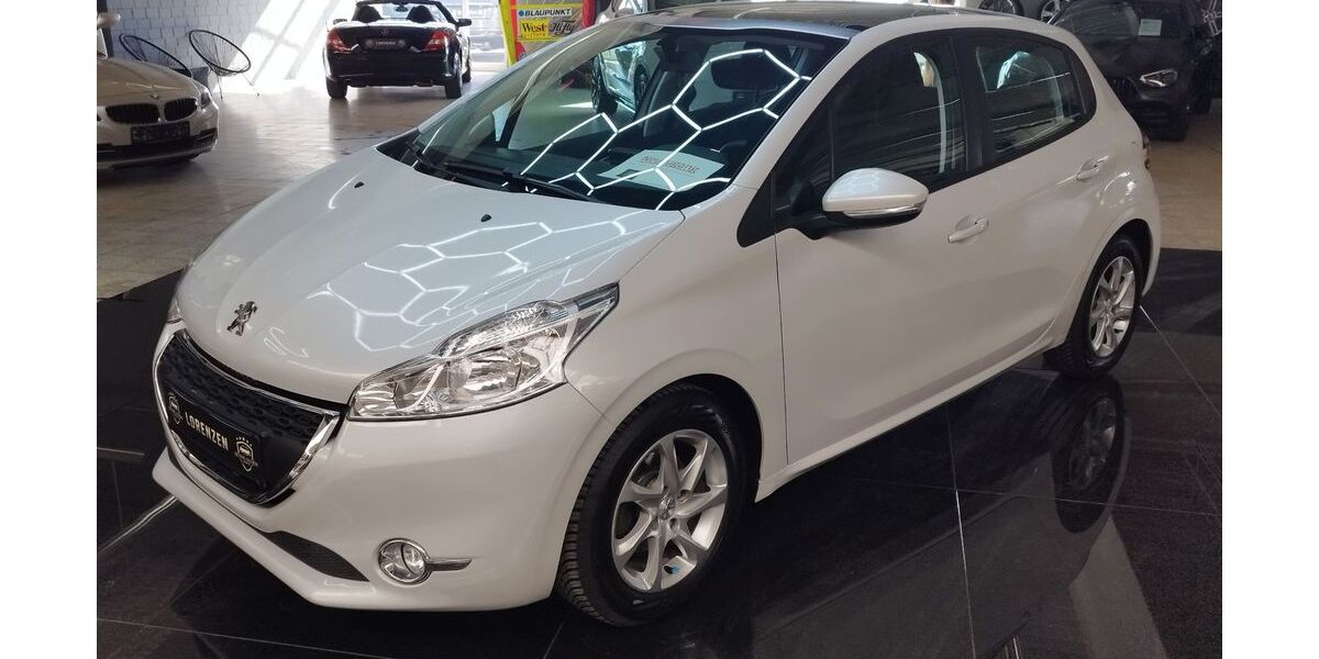 Peugeot 208 43.495 km 7.495 &euro; Husum 25813