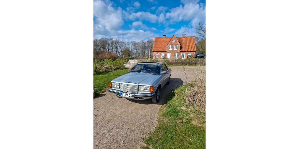 Mercedes-Benz 230 175.000 km 10.800 &euro; Husum 25813