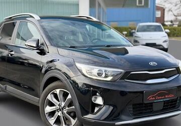 Kia Stonic 78.151 km 13.775 &euro; Husum 25813