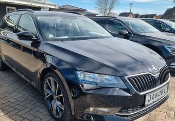 Skoda Superb 120.800 km 18.990 &euro; Husum 25813