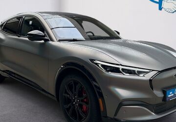 Ford Mustang Mach-E 41.438 km 35.990 &euro; Husum 25813