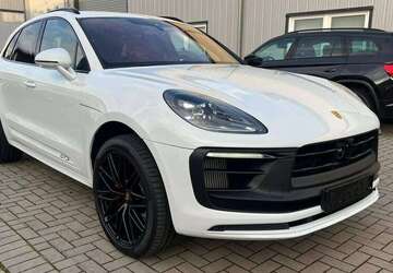Porsche Macan 23.500 km 82.000 &euro; Langstedt 24852