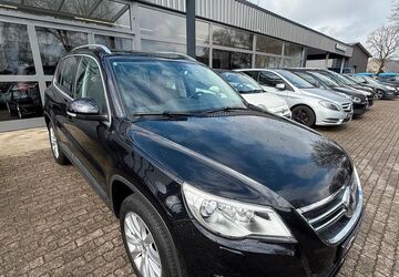 VW Tiguan 124.870 km 8.990 &euro; Eggebek 24852
