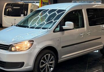 VW Caddy Maxi 295.495 km 9.995 &euro; Husum 25813
