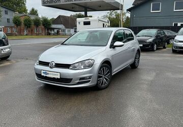 VW Golf 152.369 km 8.499 &euro; Hemme 25774