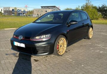 VW Golf 93.000 km 19.000 &euro; Husum 25813