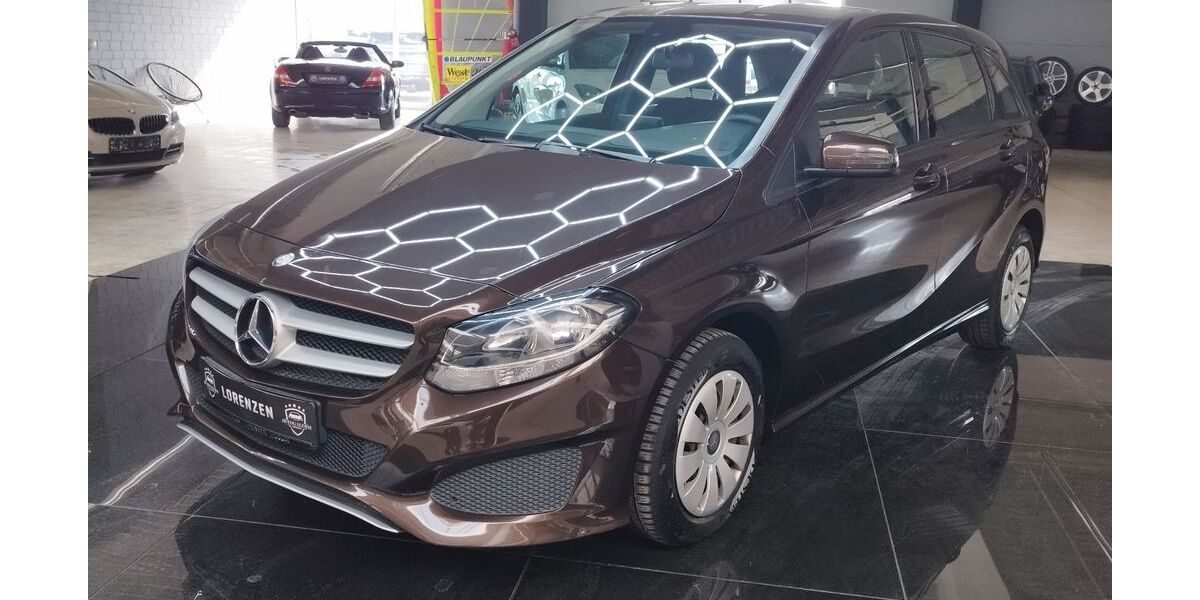 Mercedes-Benz B 180 152.865 km 11.895 &euro; Husum 25813