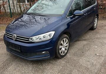 VW Touran 414.000 km 6.900 &euro; Husum 25813