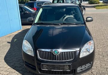 Skoda Fabia 378.504 km 900 &euro; Husum 25813