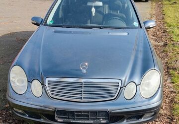Mercedes-Benz E 280 267.859 km 600 &euro; Hennstedt 25779